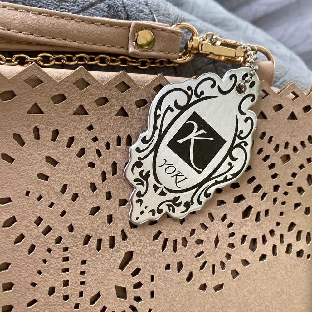 Shoulder Clutch Wristlet Crossbody Bag - Picture 4 of 9